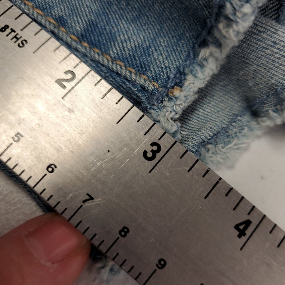 No Boundaries Shorts Womens 7 Distressed Denim High Rise Curvy 3" Inseam Summer - Picture 11 of 11